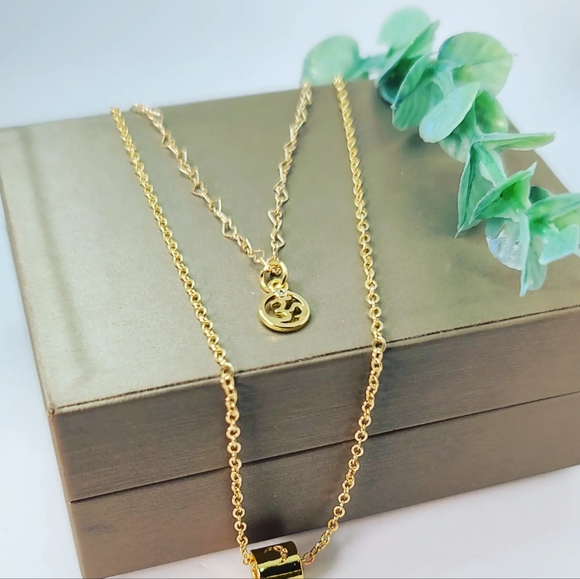 Zirconia Moon Om necklace - Picture 4 of 4